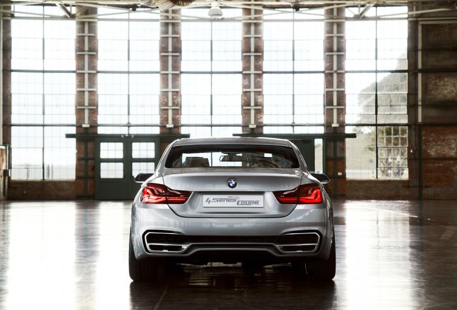 BMW 4-Series Coupe Concept (F32) 2013 года  (фото 37 из 47)